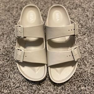 Mia Slide Sandals